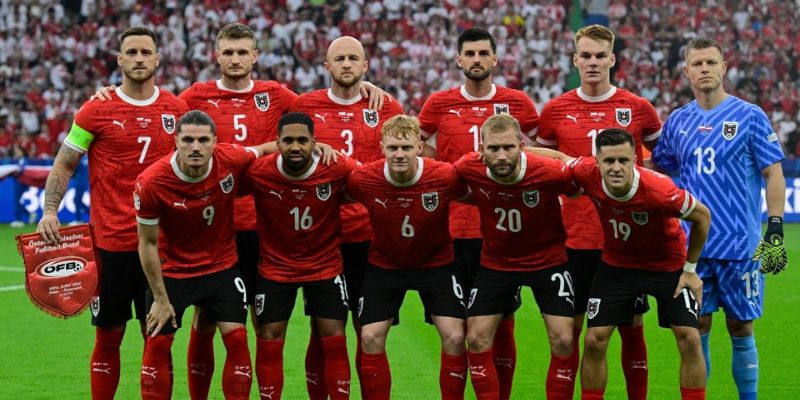 Đội hình tuyển Áo (Austria) giàu năng lượng và kỷ luật chiến thuật