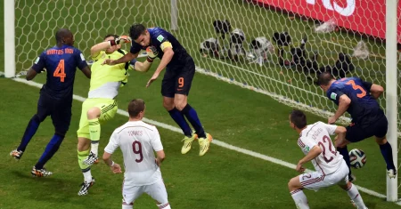 Trận Đại Bại 5-1 Trước Hà Lan – Ngày Buồn Cho Nhà Vua 2014