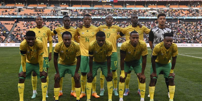 Nam Phi duy trì hiệu suất ổn định với lối chơi kiểm soát bóng