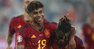 Lamine Yamal – Viên Ngọc Mới Lên Của Bóng Đá Tây Ban Nha