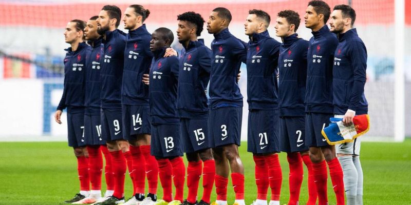 Teams photo of France before match