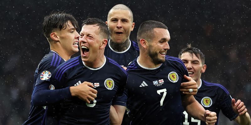 Scotland là cửa dưới trong các trận đấu với Brazil và Morocco