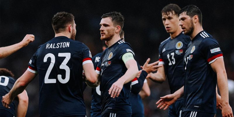 Scotland sở hữu đội hình kết hợp giữa kinh nghiệm và tài năng trẻ