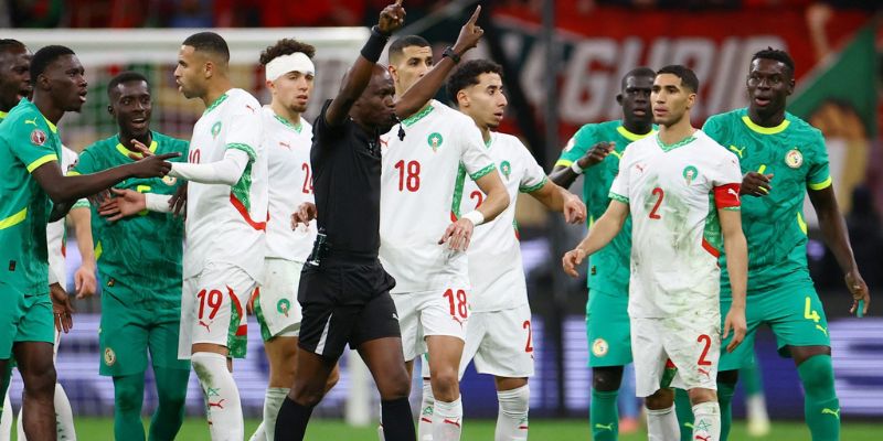 Senegal còn điểm yếu về hàng thủ và phụ thuộc trụ cột tấn công
