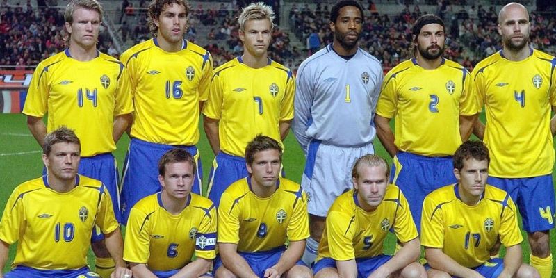 Teams photo of Sweden before match