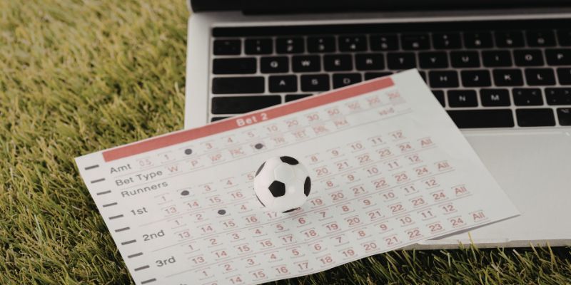 Khái niệm dự đoán tỷ số vs cược kèo khác nhau thế nào