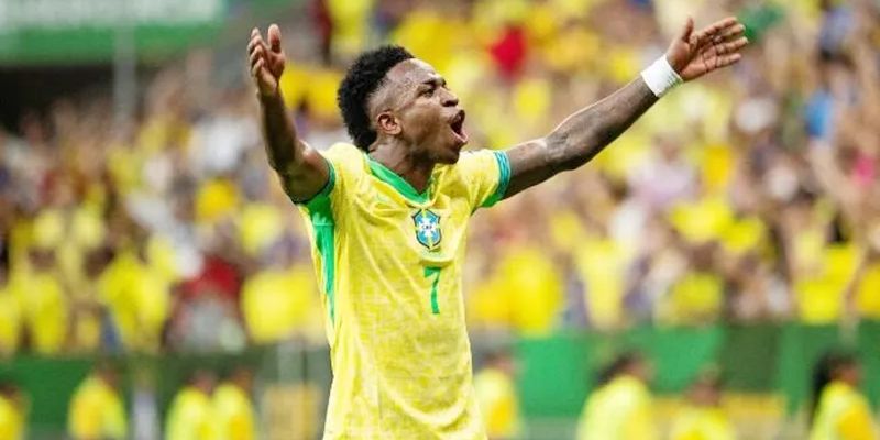 Vinicius được đặt rất nhiều kỳ vọng Vinicius được đặt rất nhiều kỳ vọng